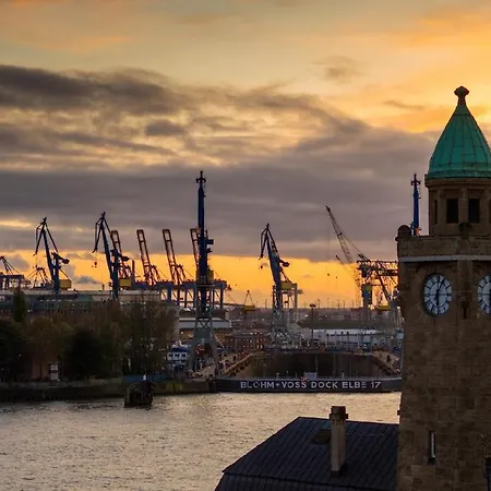 فندق Myky - Free Parking 3*