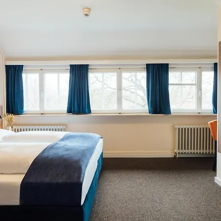 فندق Myky - Free Parking 3*